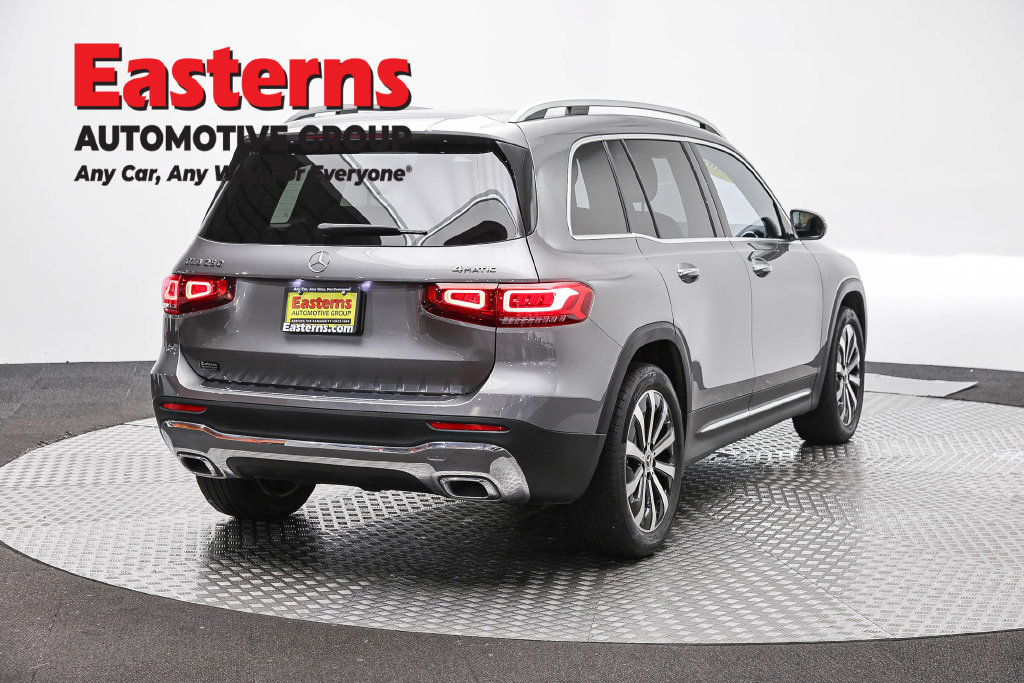Used 2022 Mercedes-Benz GLB 250 4MATIC w/ Premium Package Lite image 7