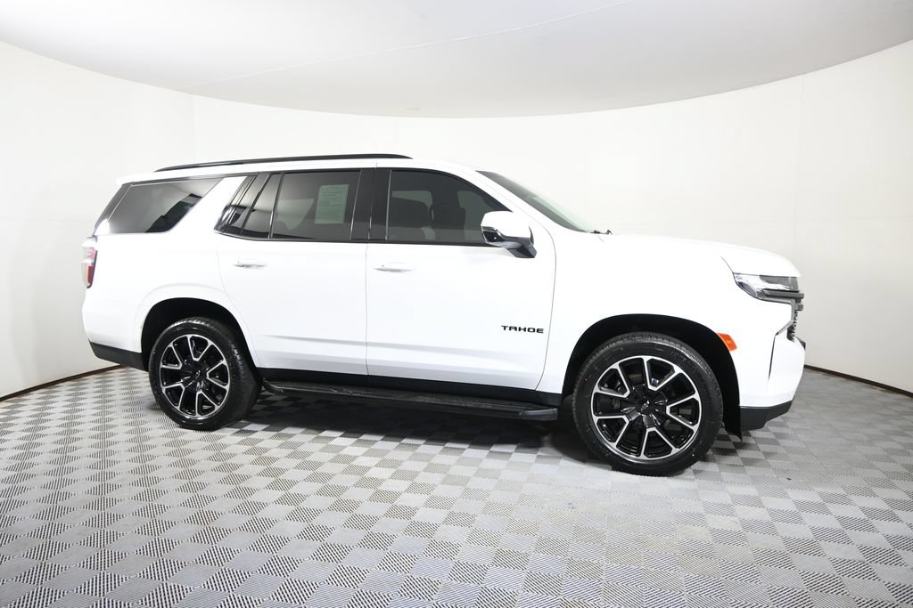 Used 2022 Chevrolet Tahoe RST w/ Luxury Package AWD/4WD image 8