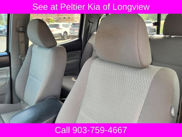 Used 2014 Toyota Tacoma PreRunner w/ SR5 Package RWD image 16