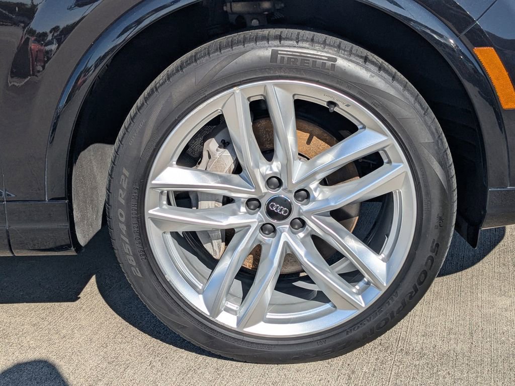 Used 2018 Audi Q7 3.0T Prestige image 24