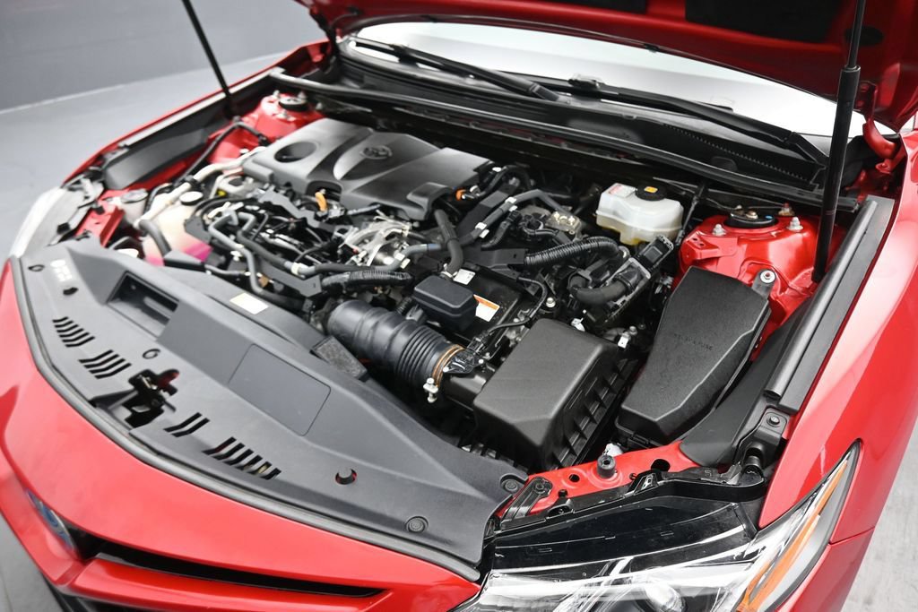 Used 2020 Toyota Camry SE w/ Sunroof Package FWD image 50
