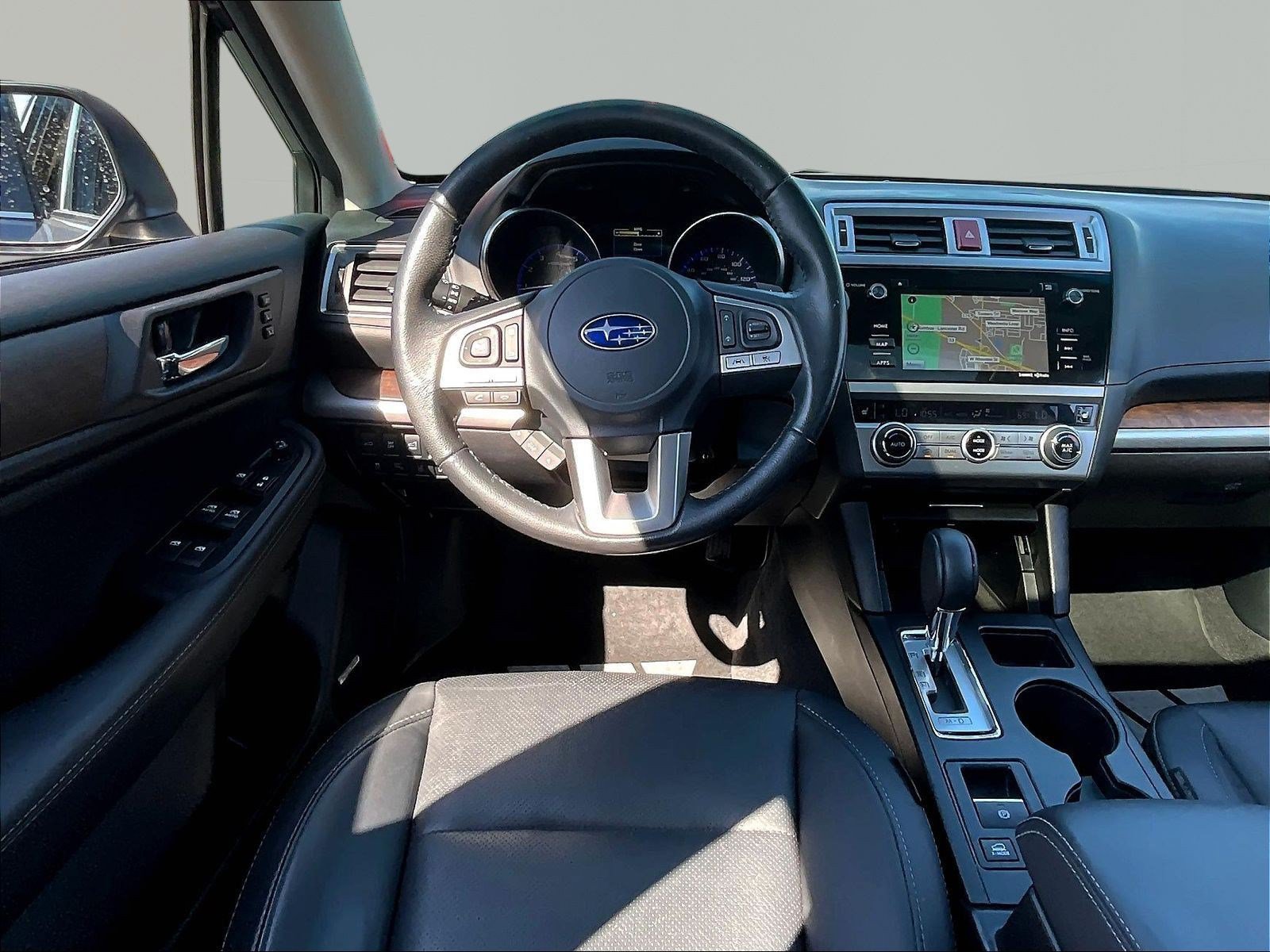 Used 2017 Subaru Outback 2.5i Limited AWD/4WD image 8