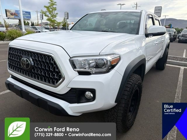 Used 2018 Toyota Tacoma TRD Off-Road w/ Technology Package AWD/4WD image 4