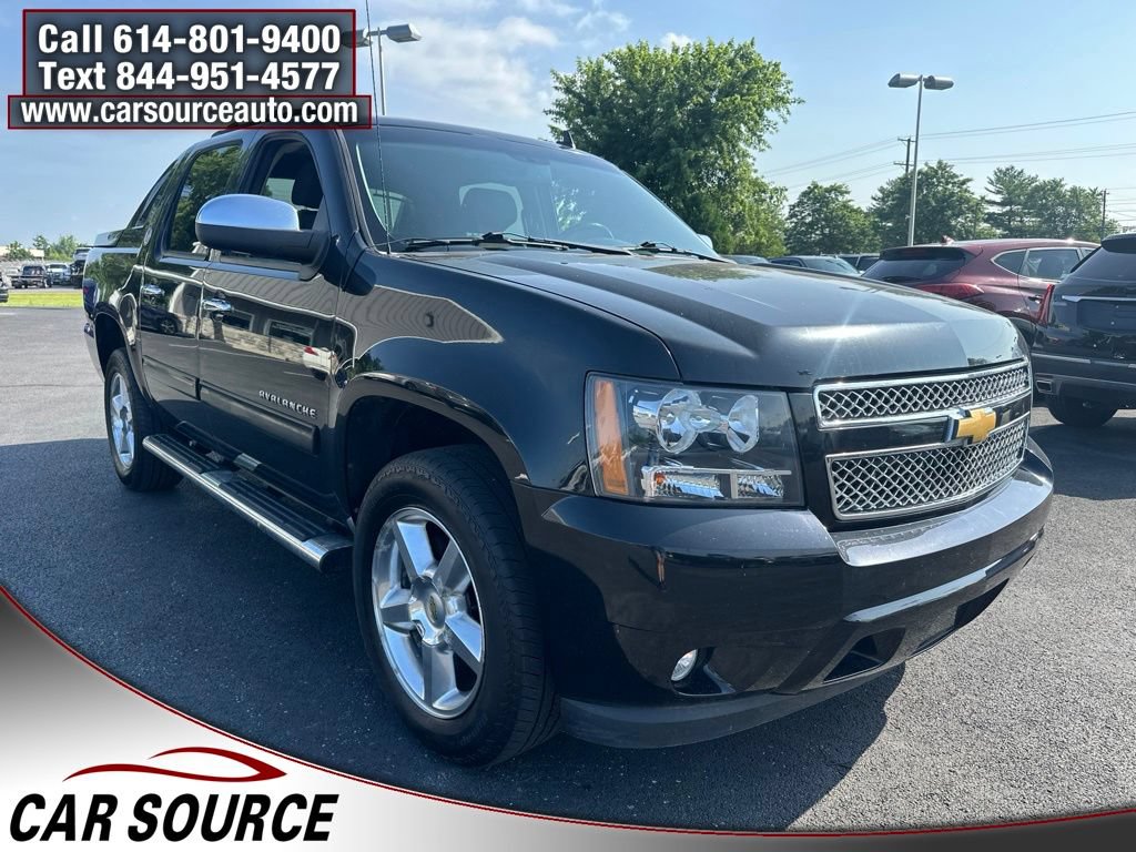 Used 2013 Chevrolet Avalanche LS w/ All-Star Edition AWD/4WD image 7