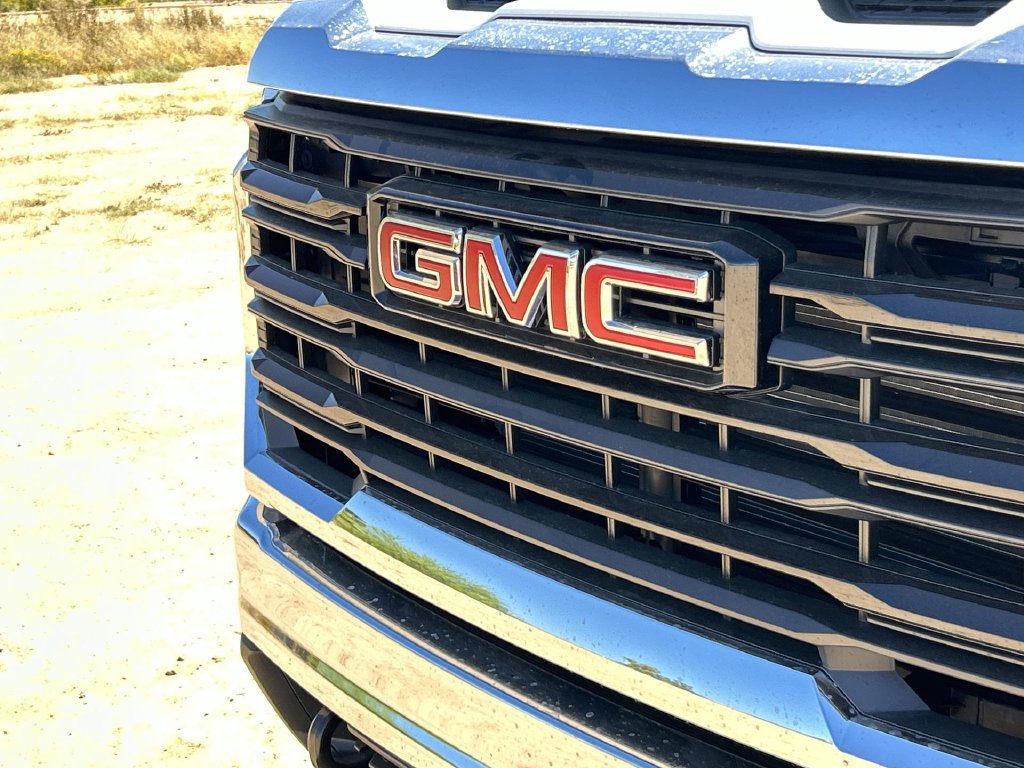 New 2026 GMC Sierra 2500 Pro AWD/4WD image 30