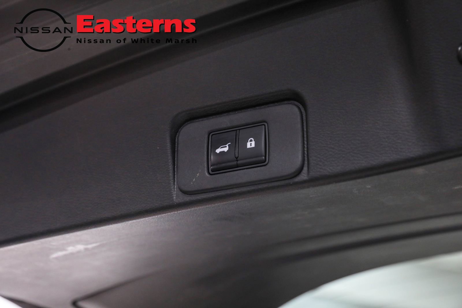 Used 2022 Nissan Rogue SL image 21