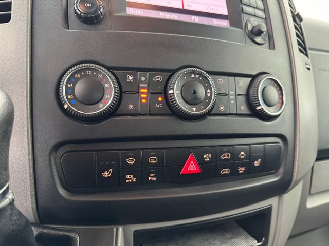 Used 2016 Mercedes-Benz Sprinter 2500 image 33