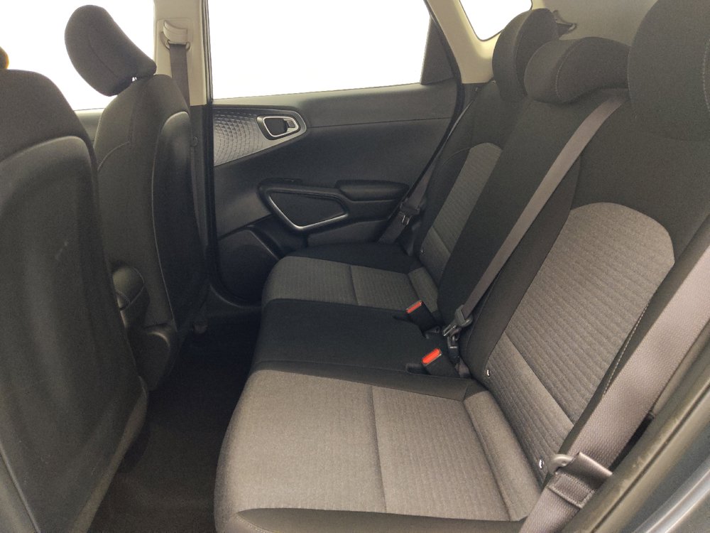 Used 2020 Kia Soul S FWD image 18