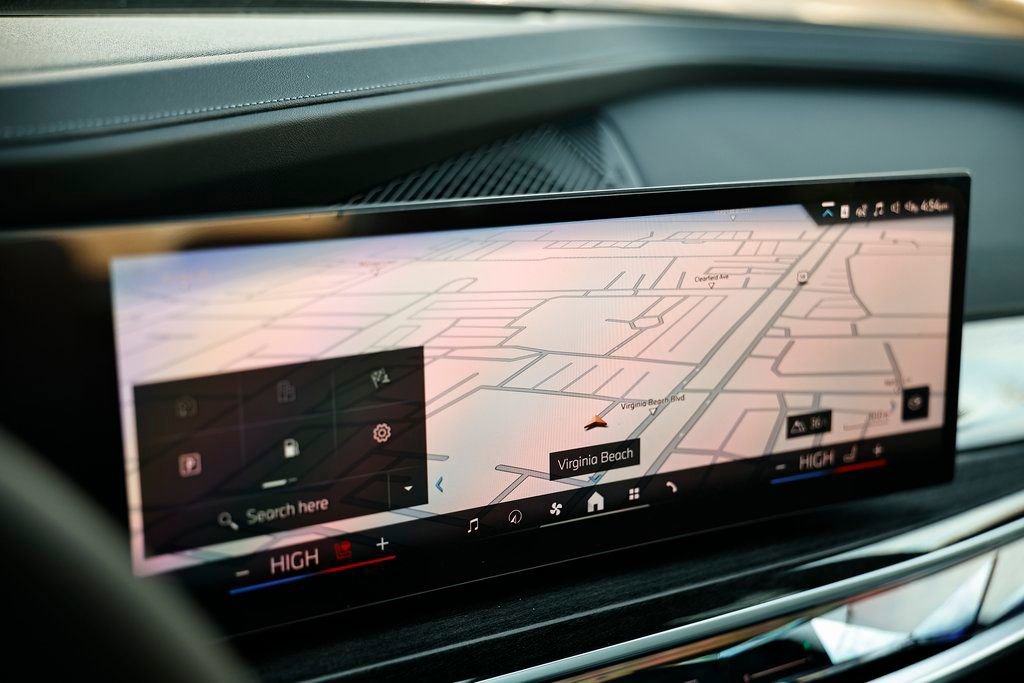 New 2026 BMW 740i w/ Executive Package image 40