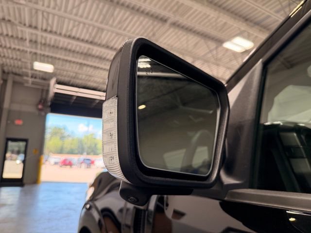 Used 2025 Ford F150 Lariat AWD/4WD image 17