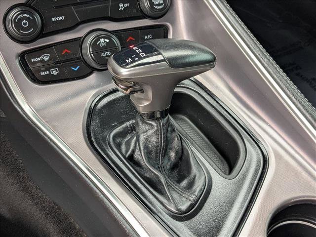 Used 2019 Dodge Challenger SXT image 12