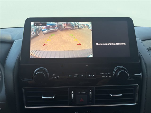 Used 2022 Nissan Armada SV image 28