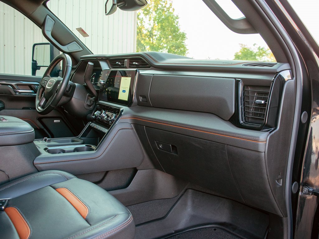 Used 2024 GMC Sierra 2500 AT4 w/ Max Trailering Package image 37