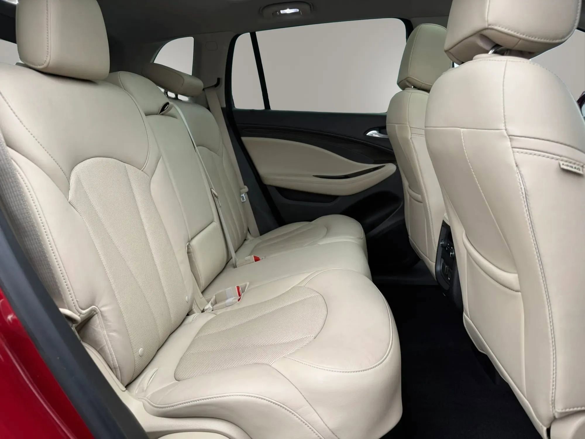 Used 2019 Buick Envision Essence FWD image 33