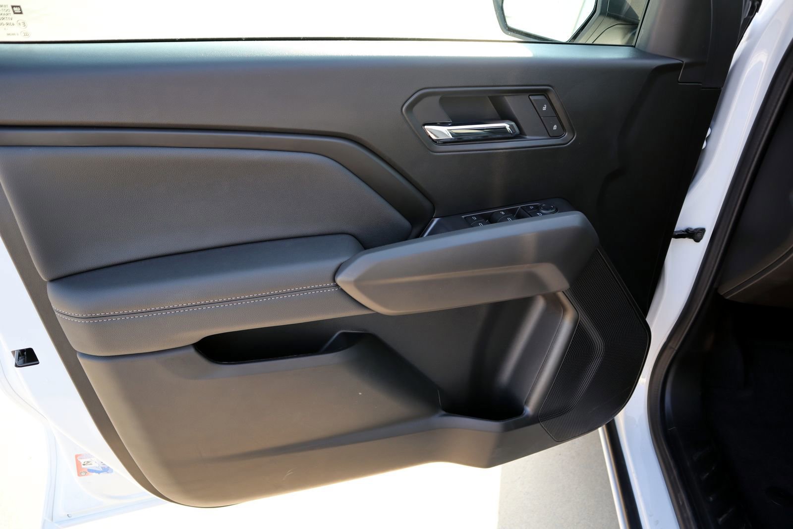 New 2026 Chevrolet Colorado LT w/ LT Convenience Package RWD image 9