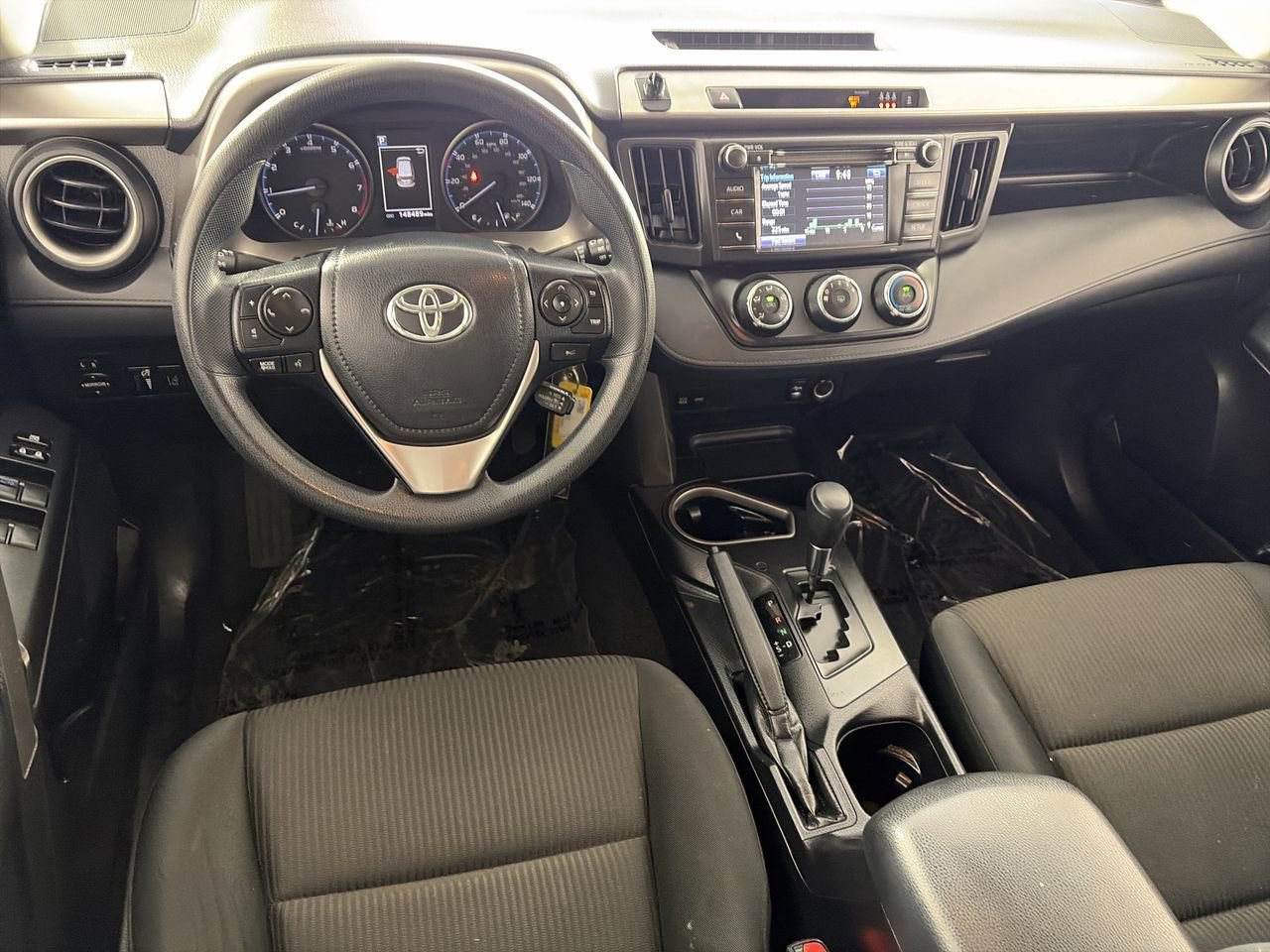 Used 2018 Toyota RAV4 LE w/ Carpet Mat Package FWD image 19