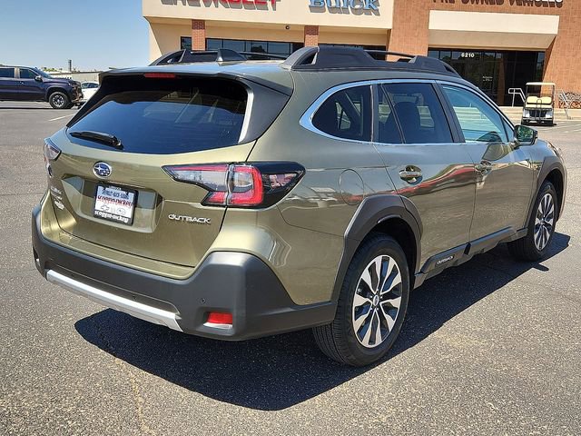 Used 2025 Subaru Outback Limited AWD/4WD image 4