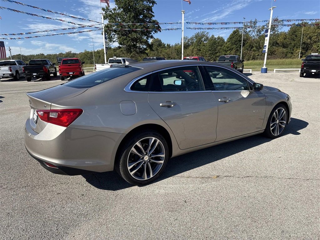 Used 2025 Chevrolet Malibu LT image 6