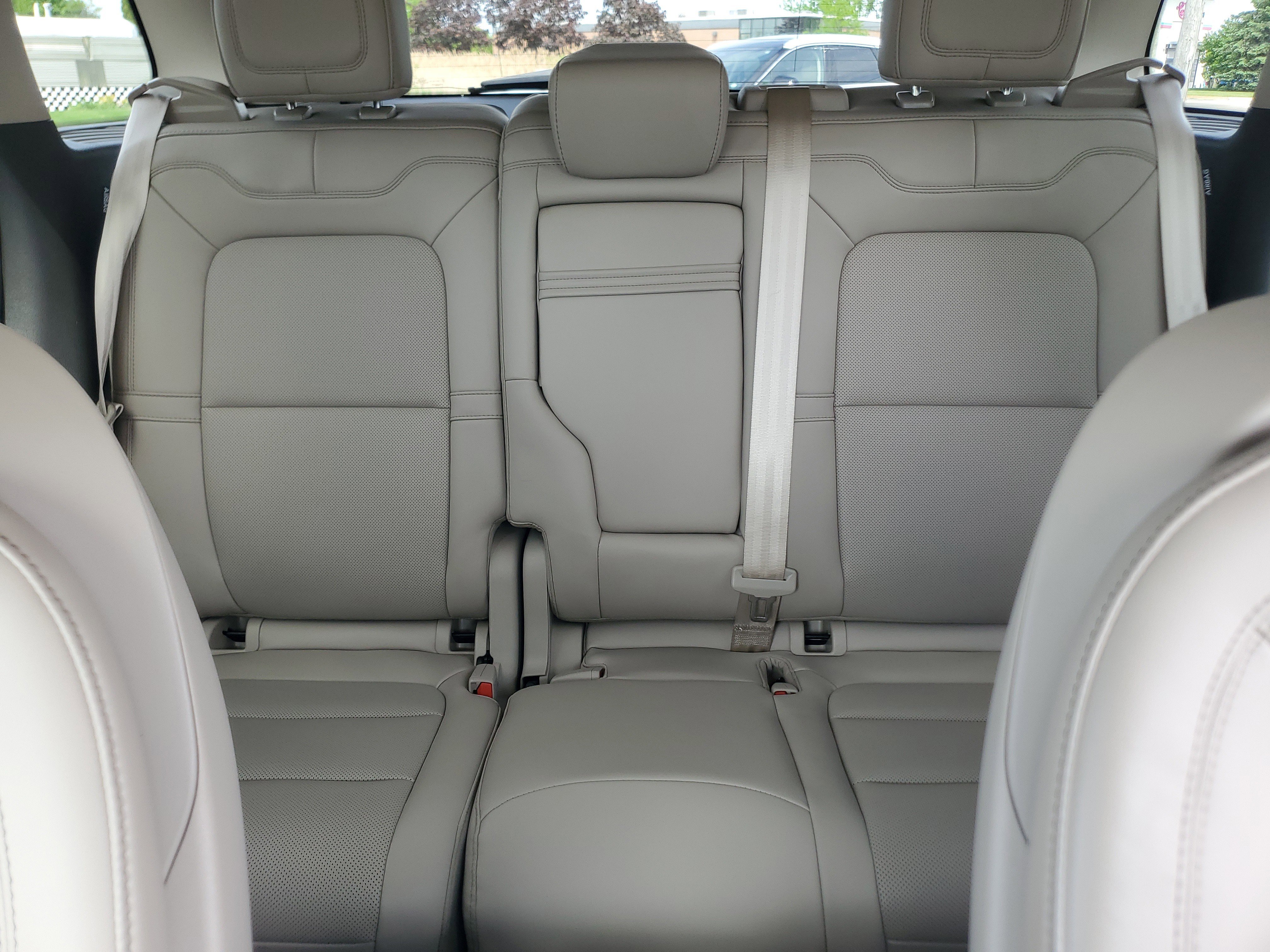 Certified 2024 Lincoln Corsair AWD w/ Equipment Group 101A image 19