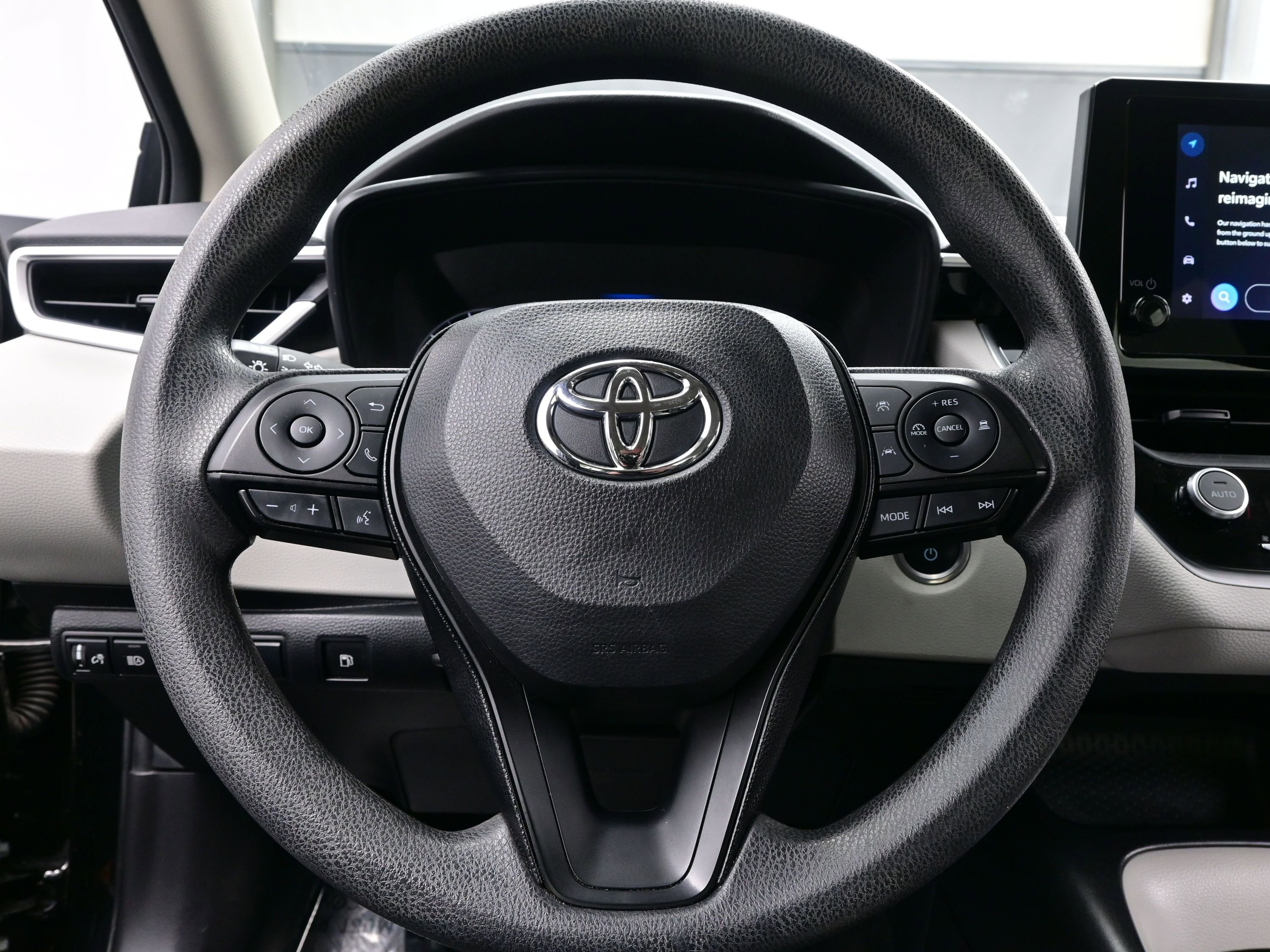 Used 2024 Toyota Corolla LE image 21
