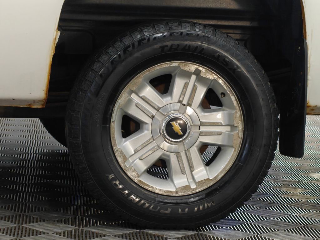 Used 2011 Chevrolet Silverado 1500 LT w/ All-Star Edition AWD/4WD image 40