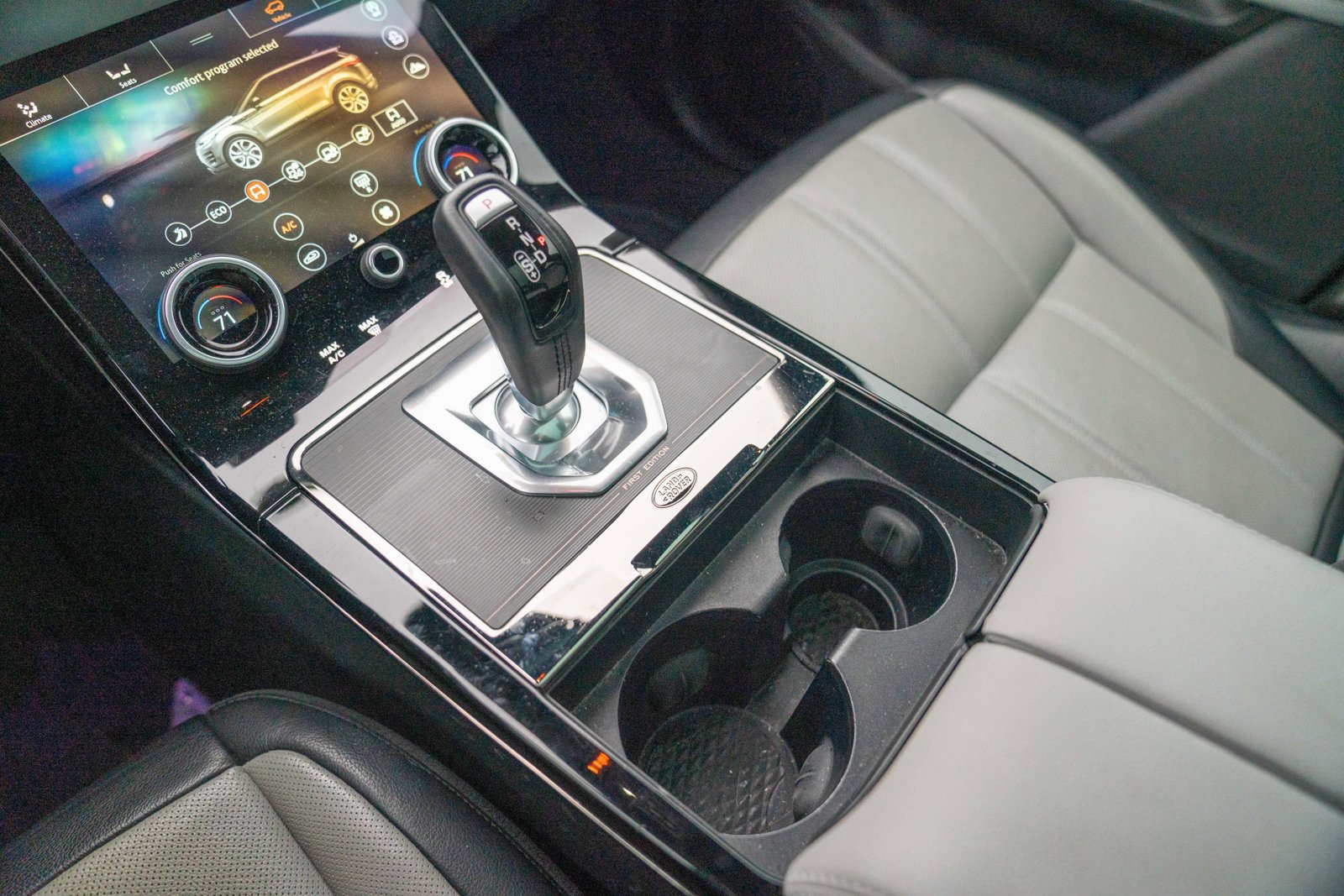 Used 2020 Land Rover Range Rover Evoque First Edition image 20