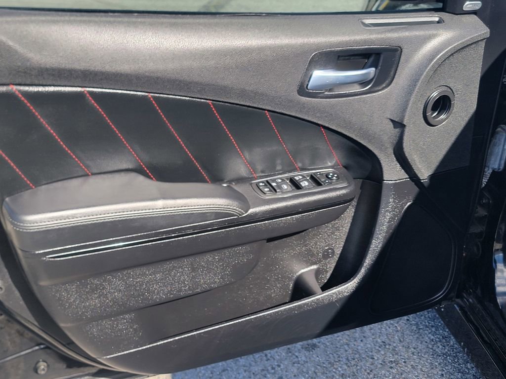Certified 2022 Dodge Charger R/T w/ Blacktop Package image 14