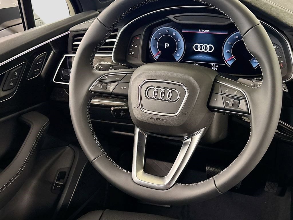 New 2025 Audi Q7 3.0T Premium Plus AWD/4WD image 18