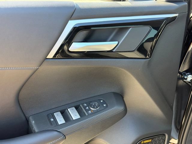 New 2026 Mitsubishi Outlander SE FWD image 21