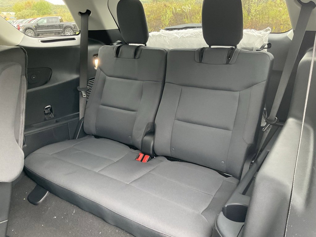 New 2026 Ford Explorer Active image 19