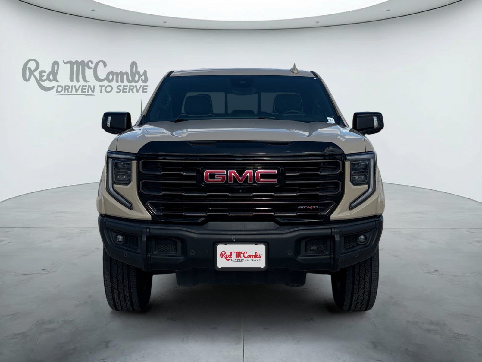 Used 2023 GMC Sierra 1500 AT4X AWD/4WD image 2