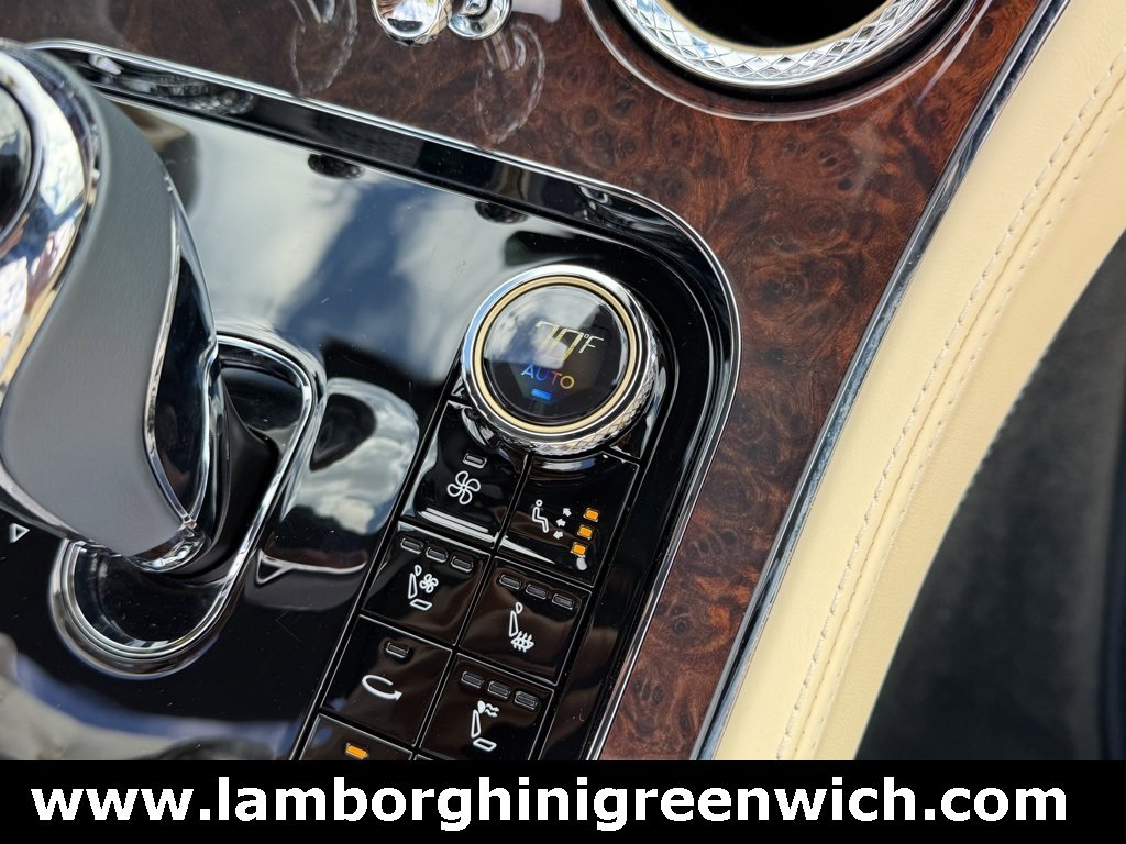 Used 2023 Bentley Continental GT Azure image 54