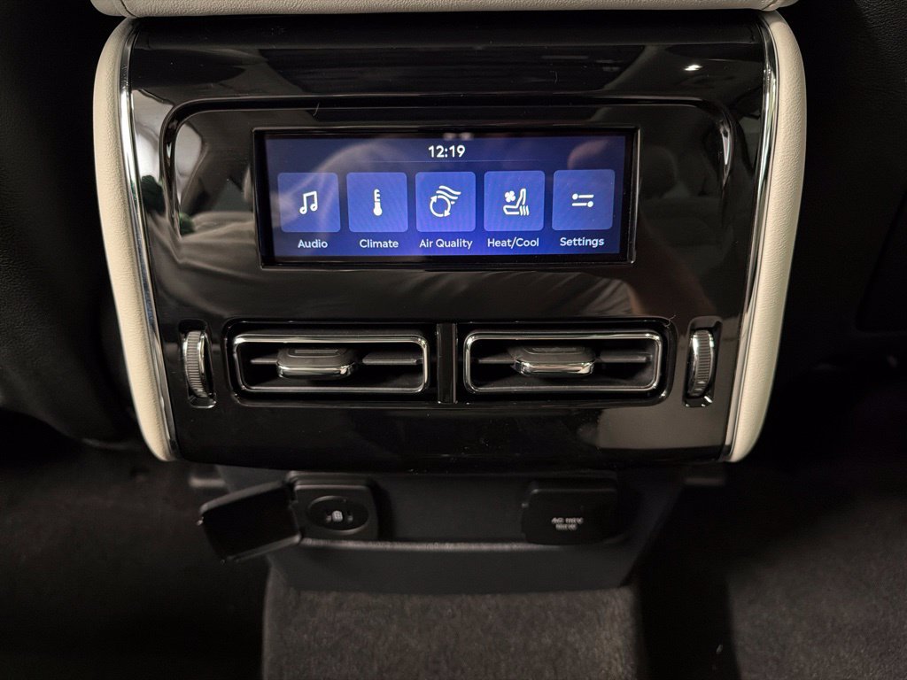 New 2027 Lincoln Aviator Reserve AWD/4WD image 36