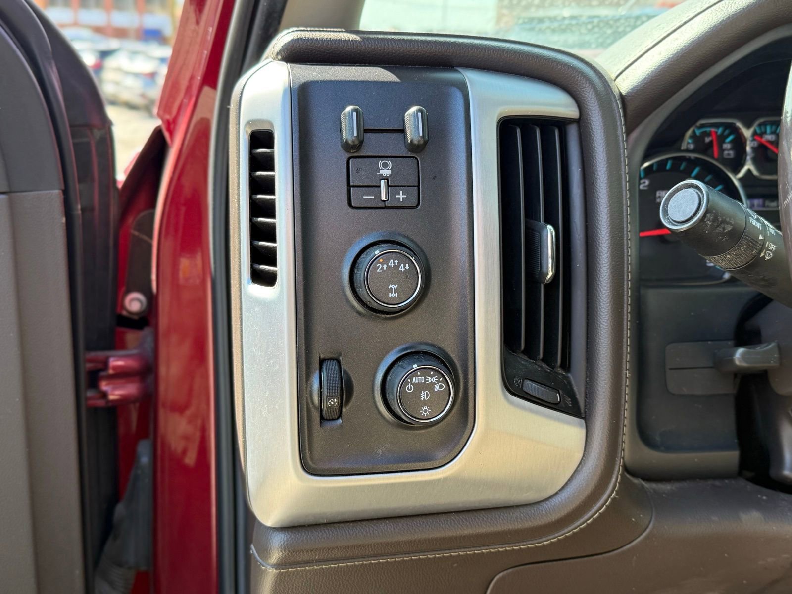 Used 2018 GMC Sierra 2500 SLT w/ Duramax Plus Package image 21