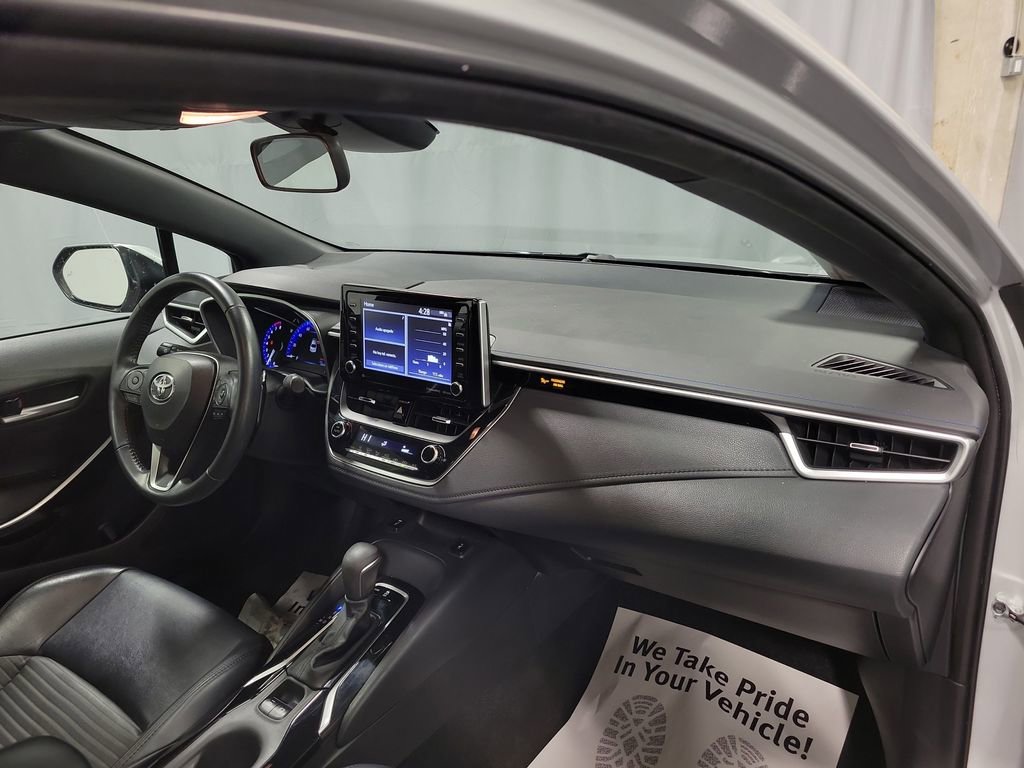Used 2021 Toyota Corolla XSE image 27