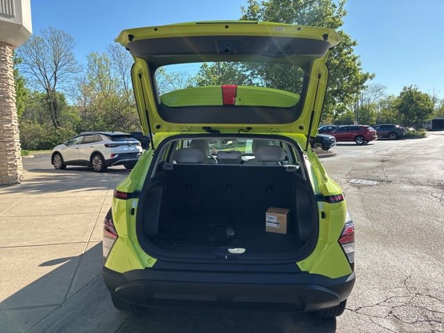 Used 2024 Hyundai Kona SE image 36