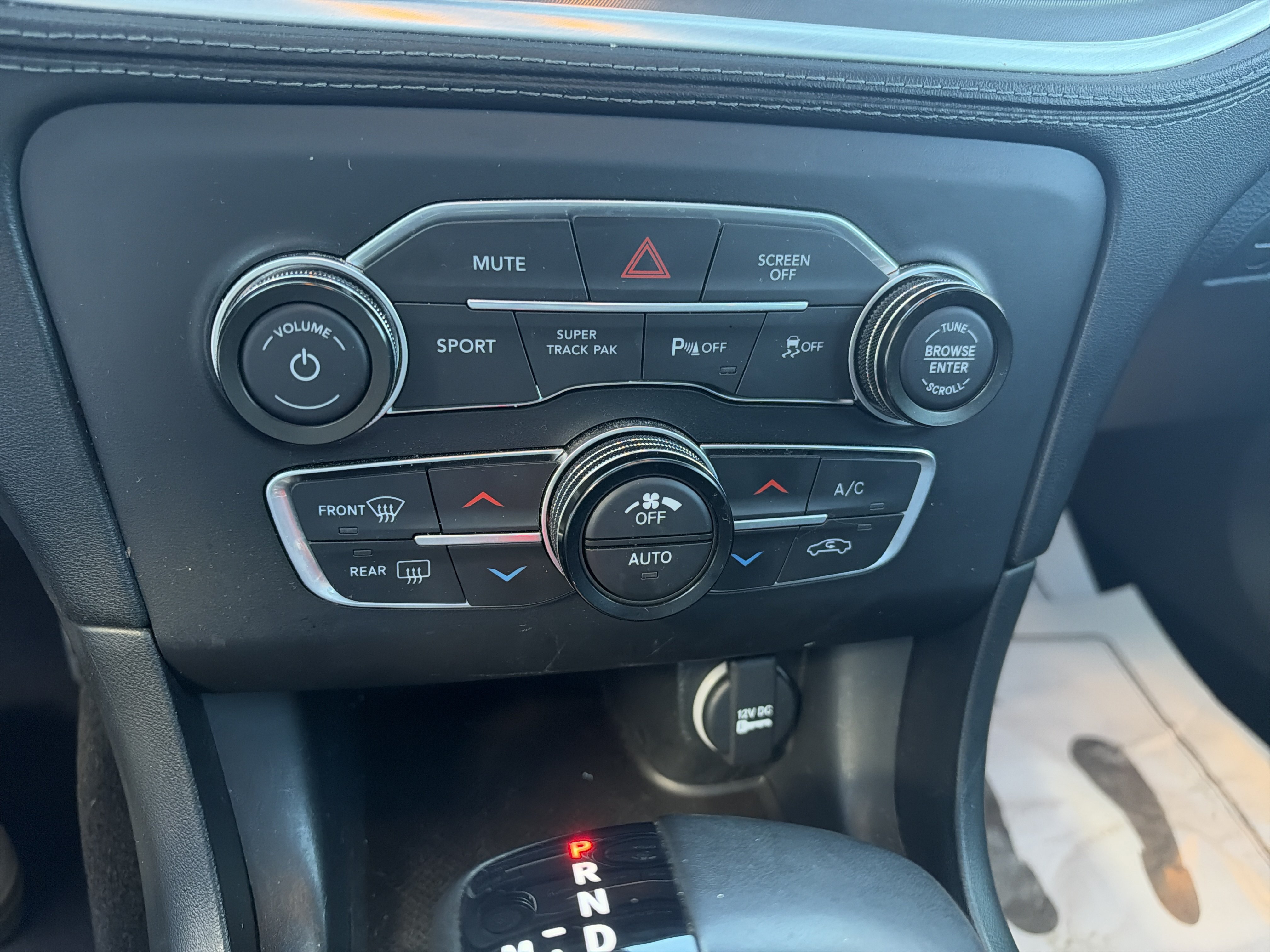 Used 2022 Dodge Charger GT w/ Plus Group RWD image 25