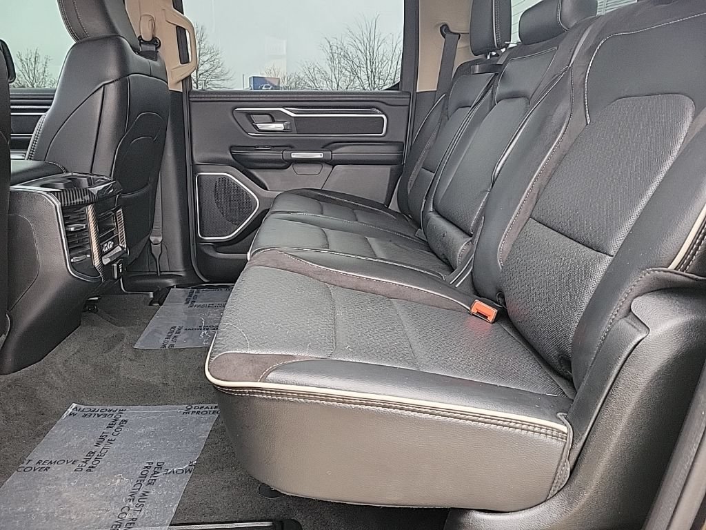 Used 2020 RAM 1500 Laramie AWD/4WD image 14
