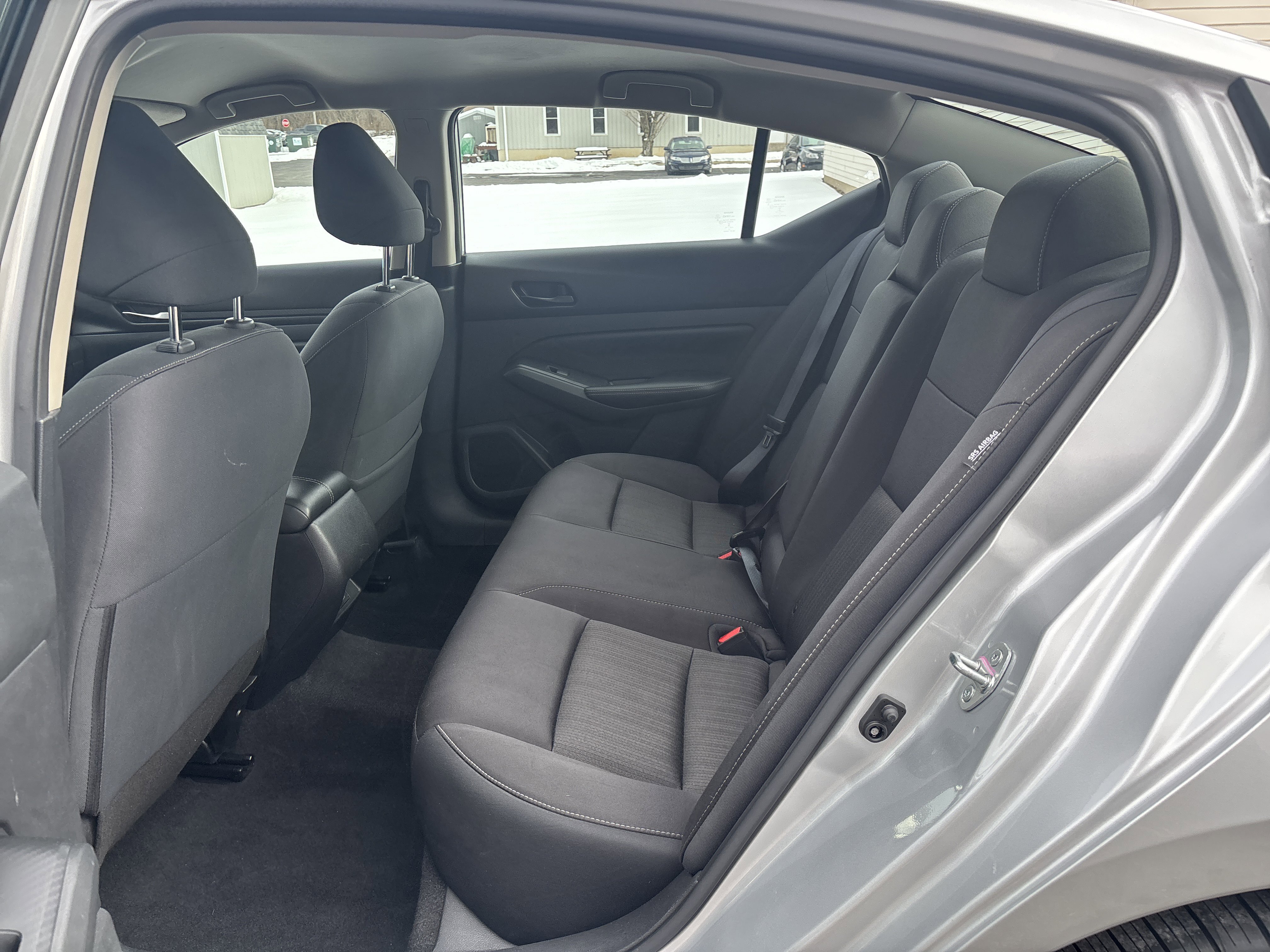 Used 2024 Nissan Altima 2.5 SV image 14