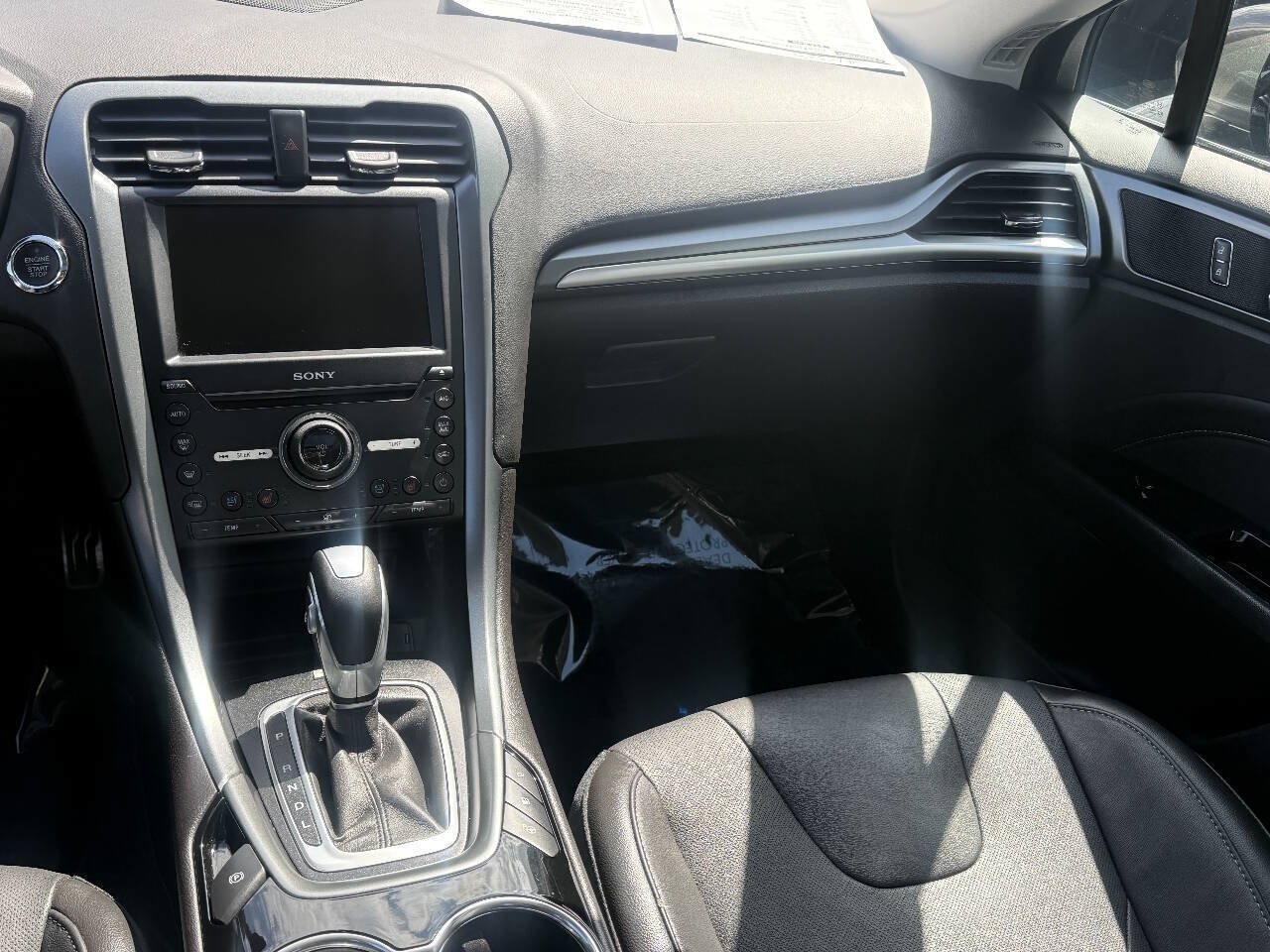 Used 2016 Ford Fusion Energi Titanium w/ Driver Assist Package FWD image 11