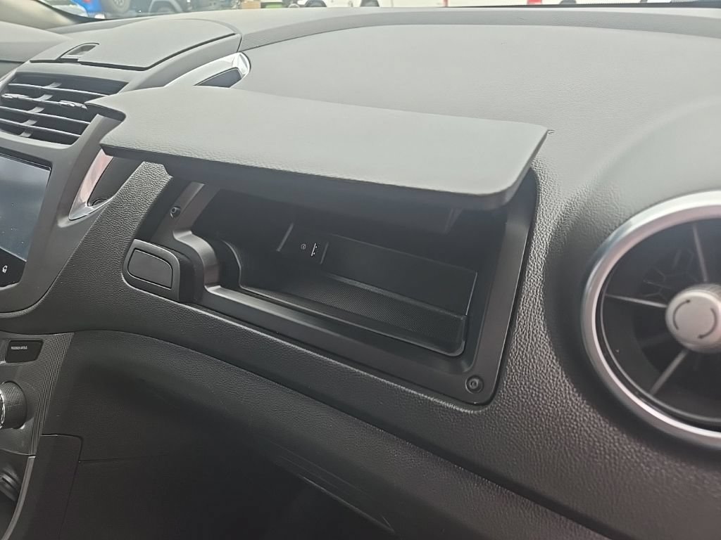 Used 2016 Chevrolet Trax LTZ w/ Midnight Edition AWD/4WD image 67