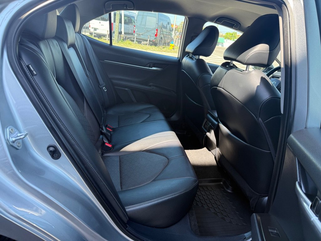 Used 2023 Toyota Camry XSE image 21
