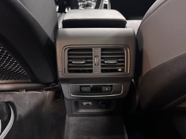 Certified 2022 Audi SQ5 Premium AWD/4WD image 18