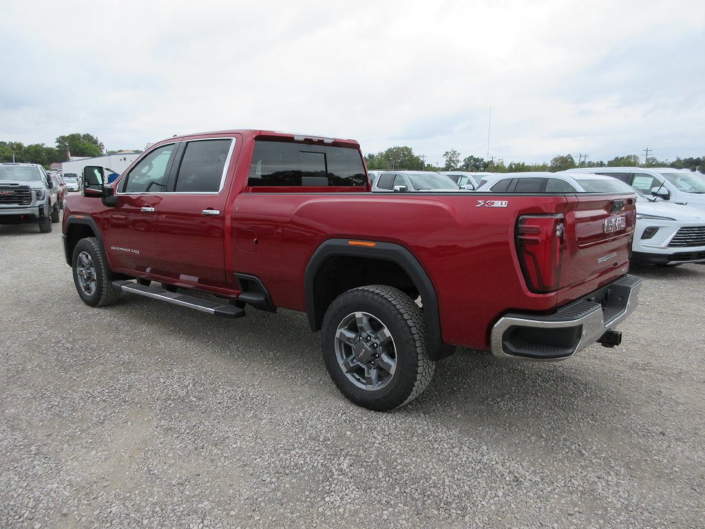 New 2026 GMC Sierra 3500 SLT w/ SLT Premium Package AWD/4WD image 7
