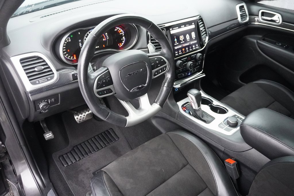 Used 2020 Jeep Grand Cherokee SRT image 11