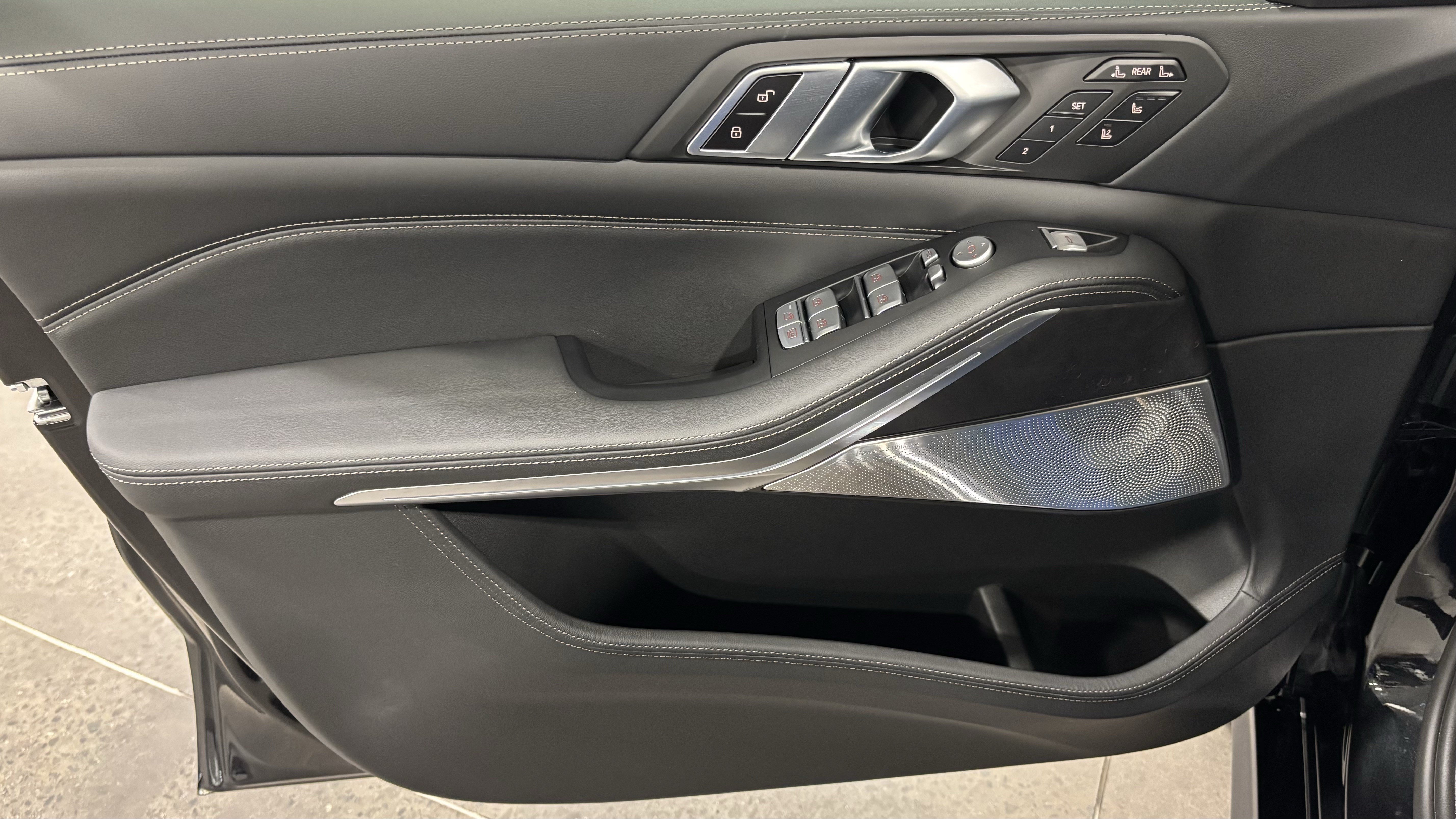 New 2026 BMW ALPINA XB7 AWD/4WD image 11
