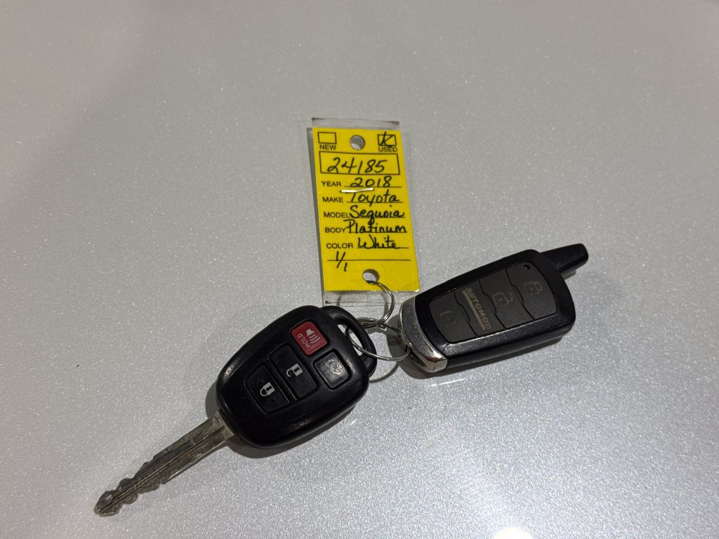 Used 2018 Toyota Sequoia Platinum AWD/4WD image 48