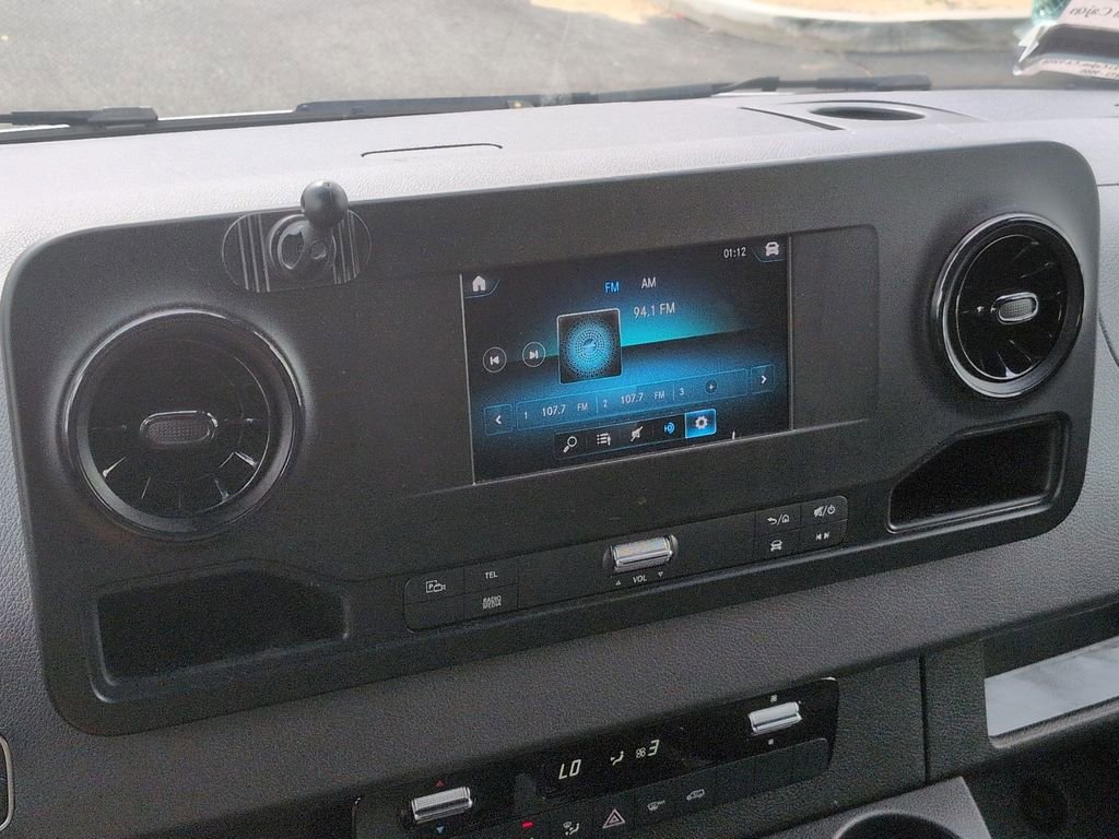 Used 2023 Mercedes-Benz Sprinter 144 Cargo image 11