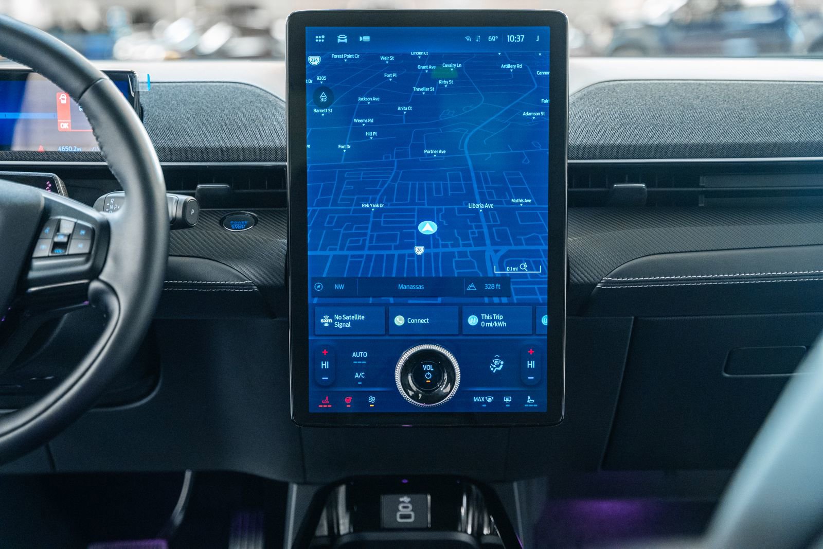 Certified 2025 Ford Mustang Mach-E Premium image 25