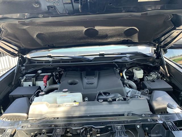 Used 2023 Toyota Tundra SR5 w/ SR5 Premium Package AWD/4WD image 16